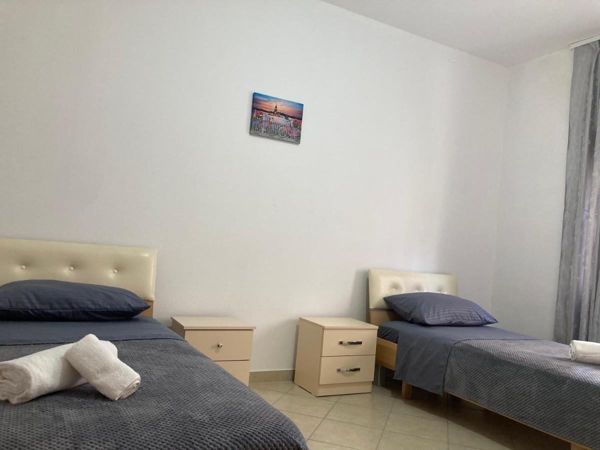 Lungomare Holiday Apartments Durrës Dış mekan fotoğraf