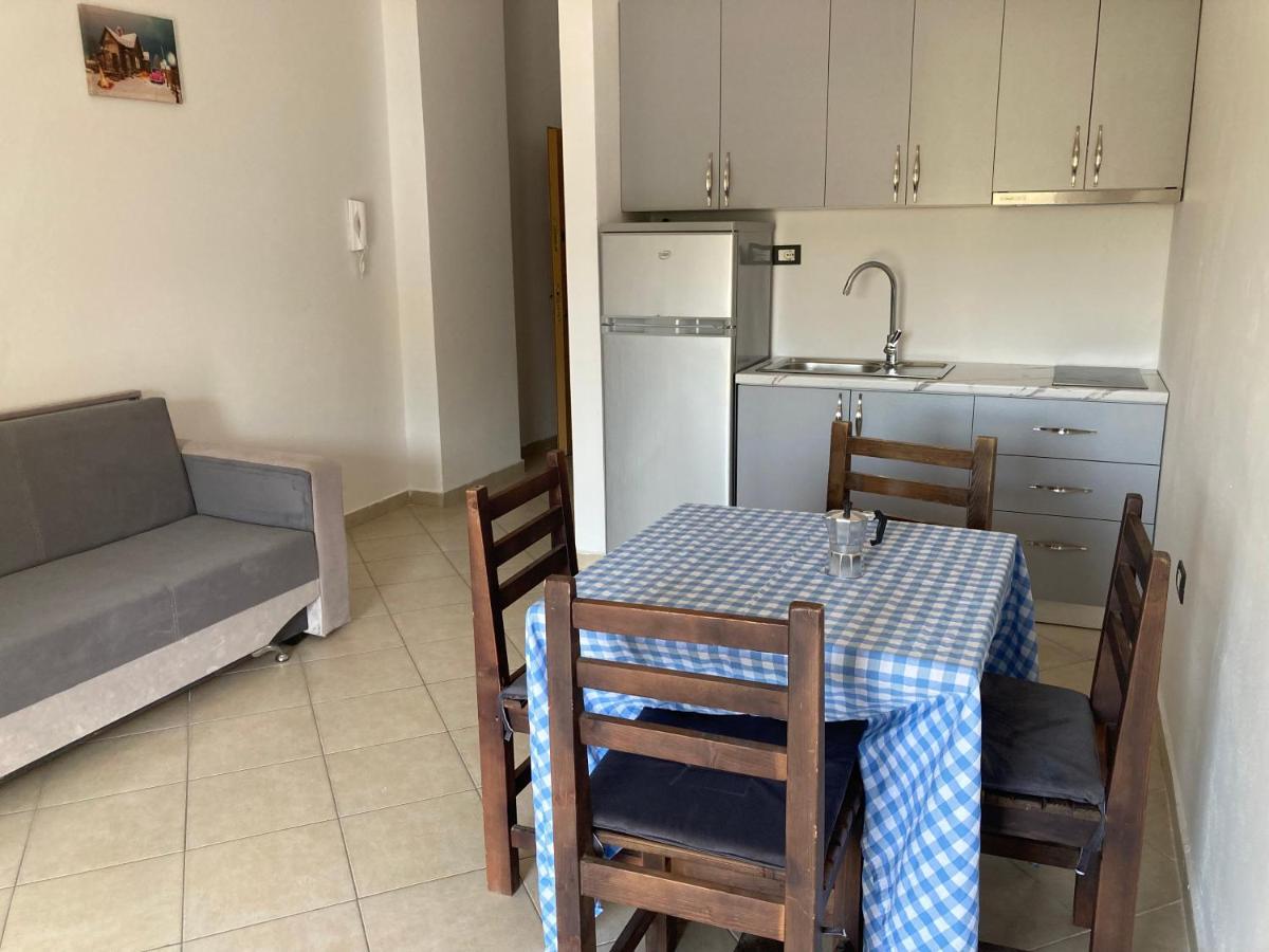 Lungomare Holiday Apartments Durrës Dış mekan fotoğraf