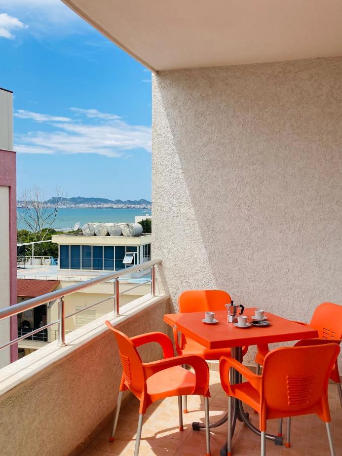 Lungomare Holiday Apartments Durrës Dış mekan fotoğraf