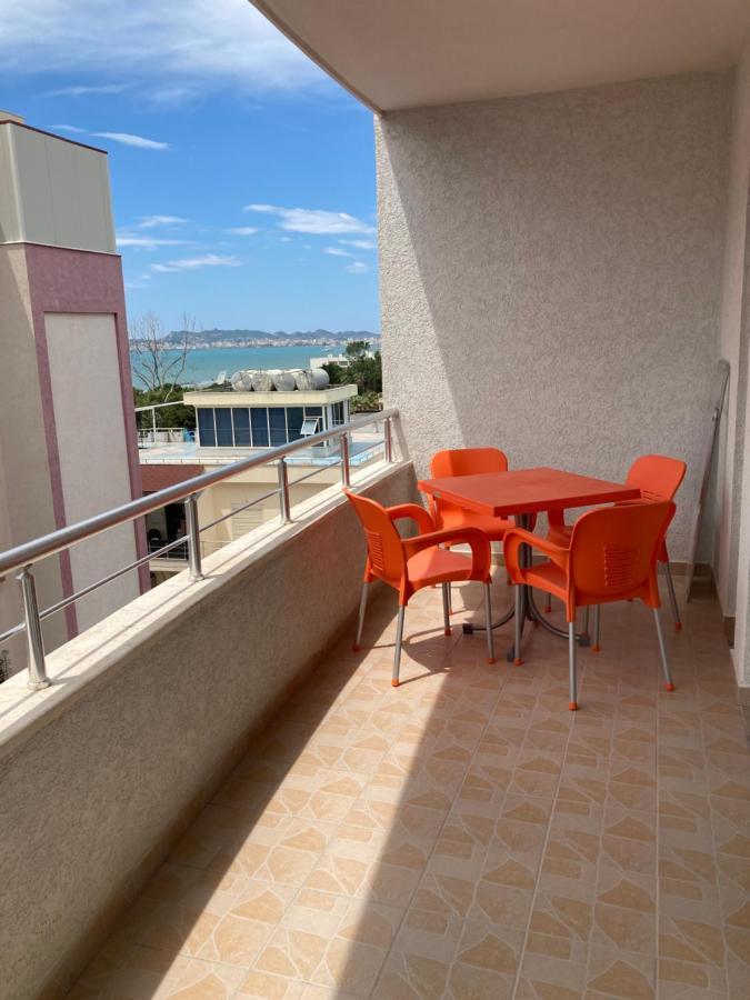 Lungomare Holiday Apartments Durrës Dış mekan fotoğraf