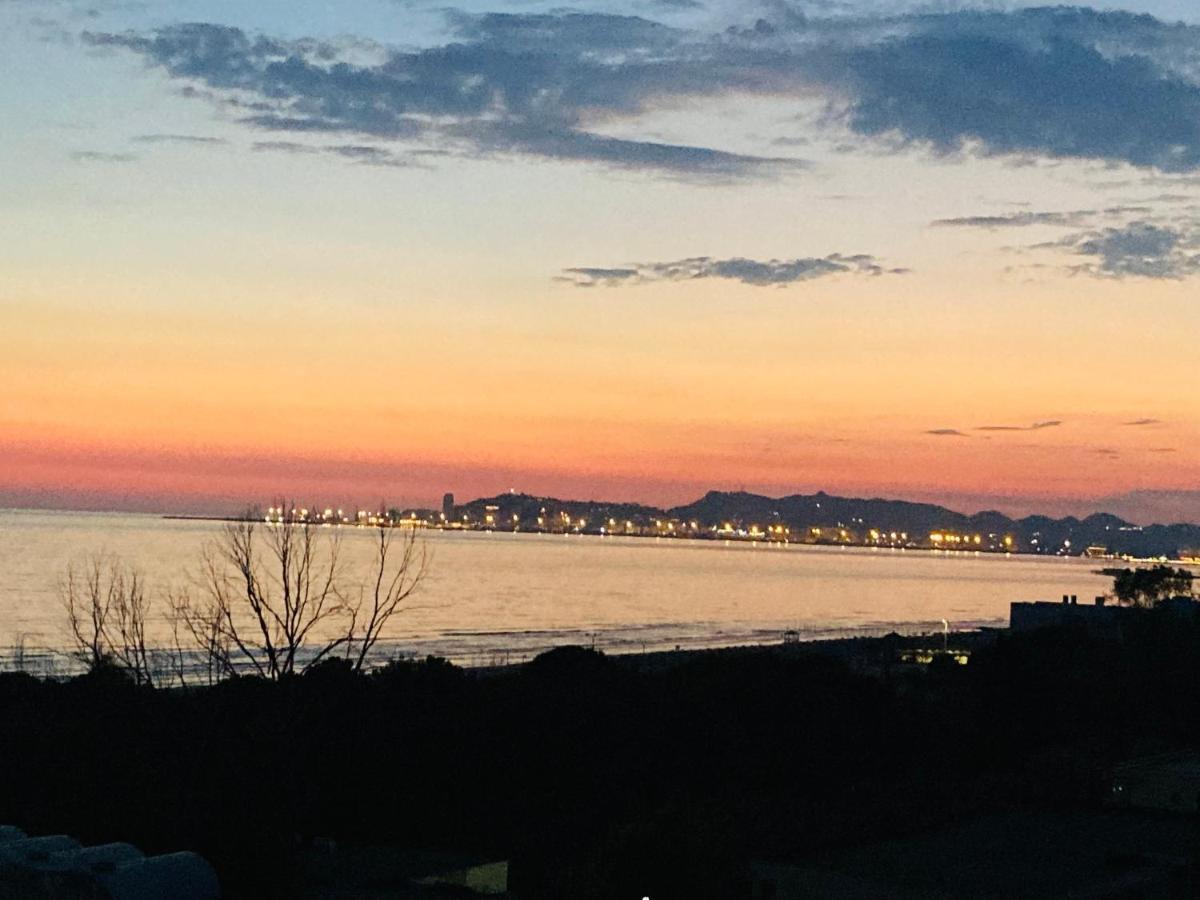 Lungomare Holiday Apartments Durrës Dış mekan fotoğraf