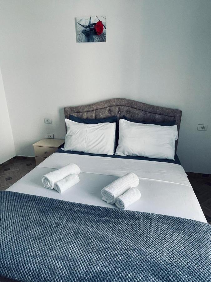 Lungomare Holiday Apartments Durrës Dış mekan fotoğraf