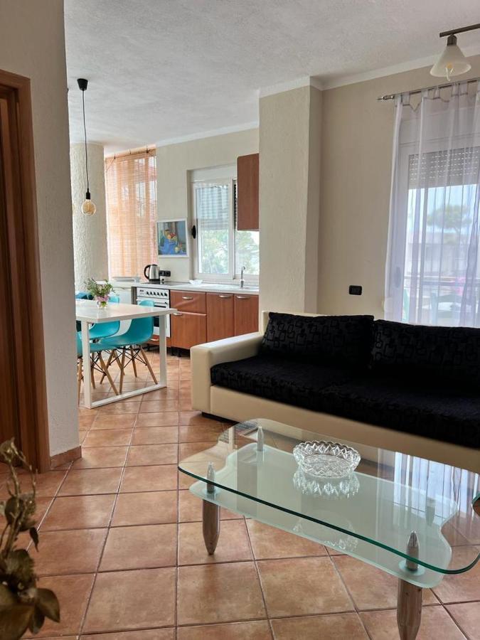 Lungomare Holiday Apartments Durrës Dış mekan fotoğraf