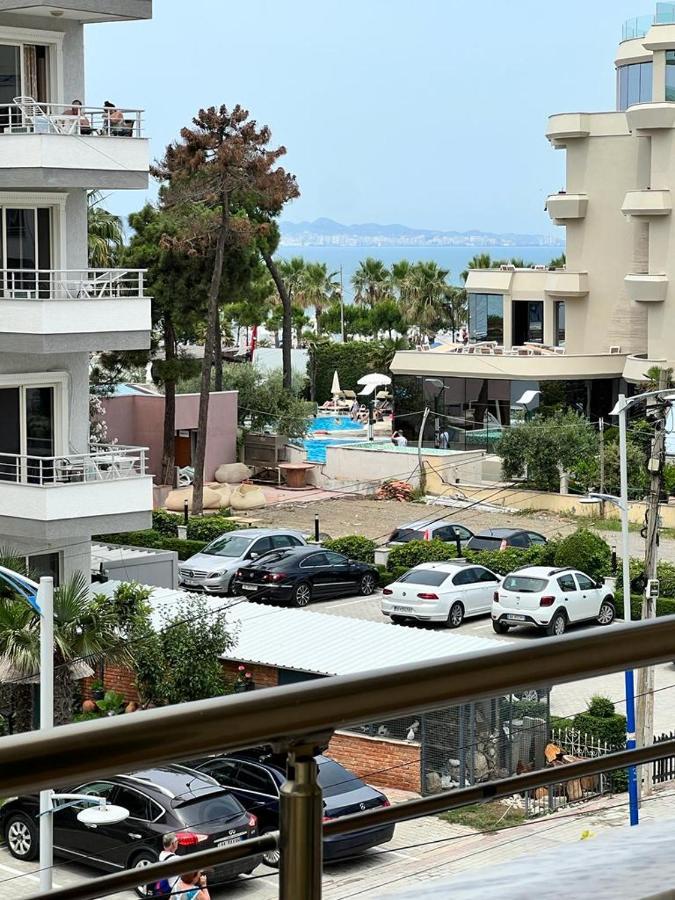 Lungomare Holiday Apartments Durrës Dış mekan fotoğraf