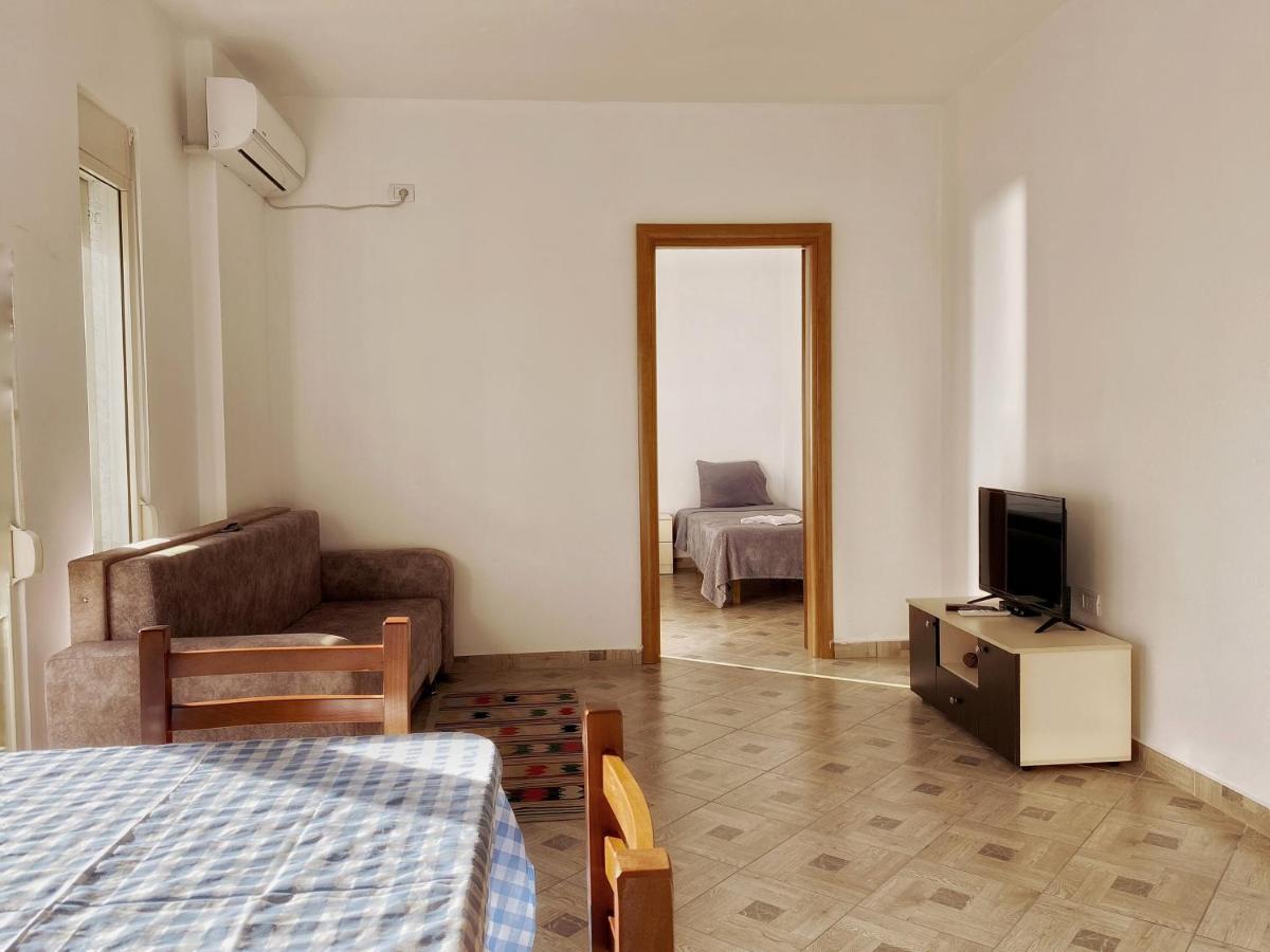 Lungomare Holiday Apartments Durrës Dış mekan fotoğraf